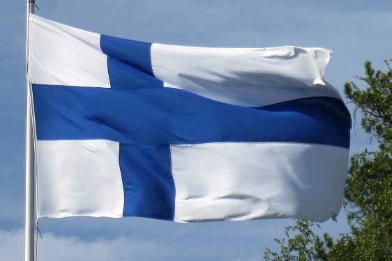 bandera finlandia