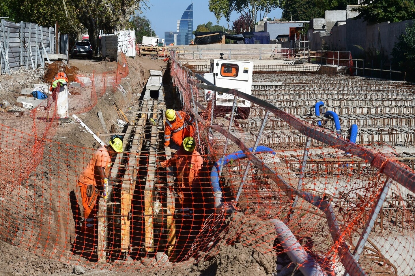 atraso en obras del Ferrocarril Central