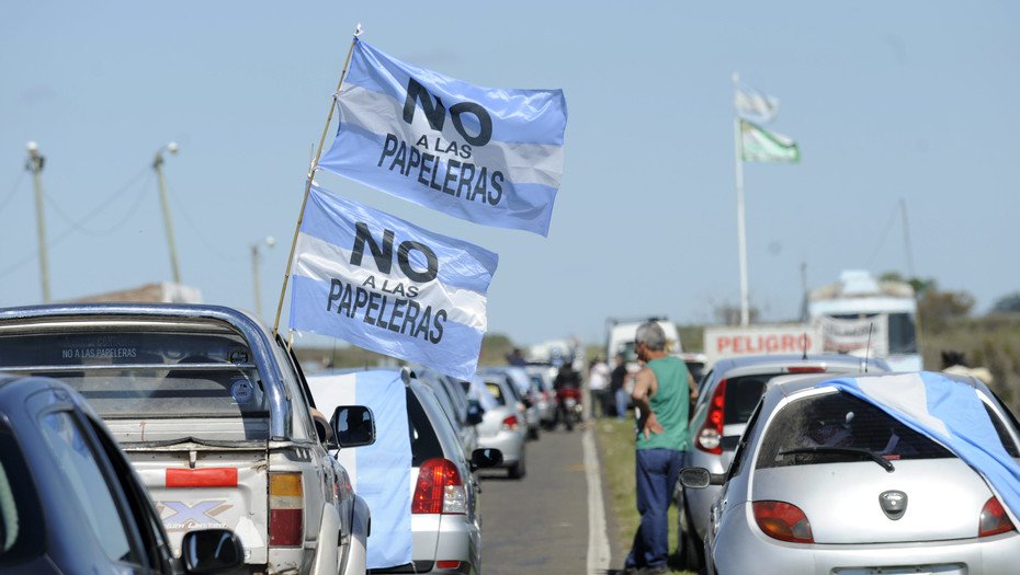 manifestacion contra las pasteras