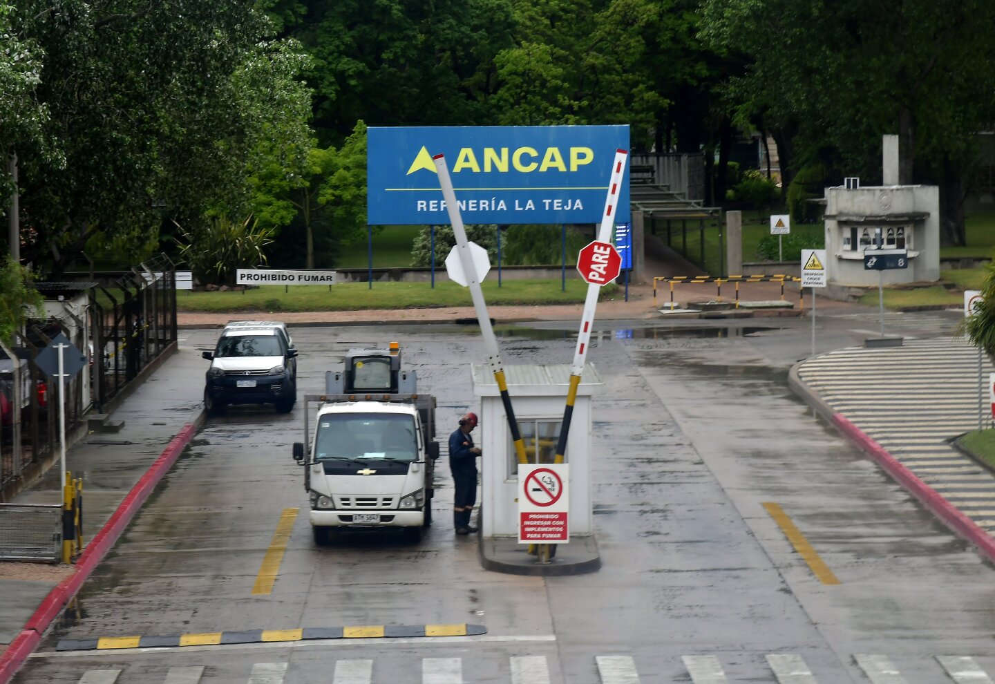 Ancap apagó la refinería