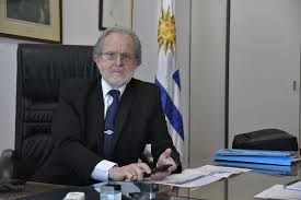 Renunció director de UTE