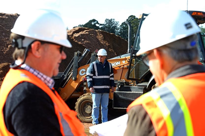 obras de infraestructura en Treinta y Tres